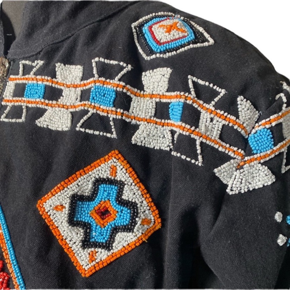 NWT VTG STONE RIVER BEADED TRIBAL JACKET - Picture 11 of 15